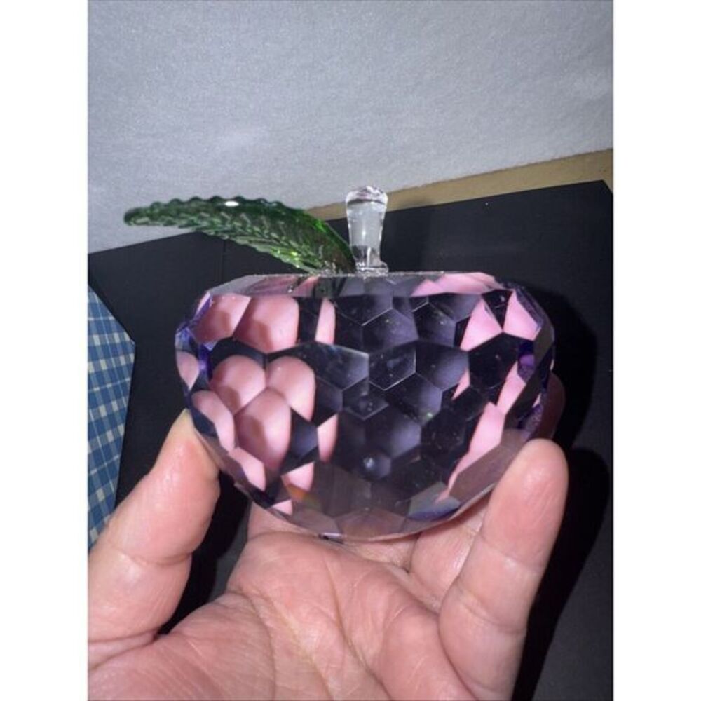 NIB‎ Simon Design Violet Apple Paperweight/Decoration SDAPPLEV Paperweight - Picture 3 of 8